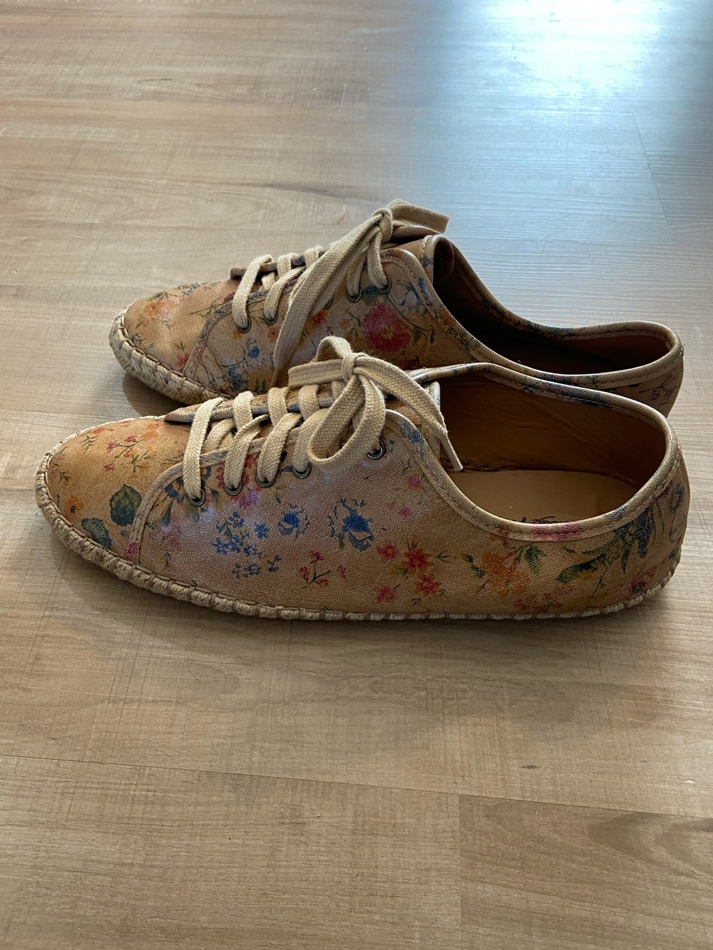 Patricia Nash Emiliana Leather Lace-Up Sneakers